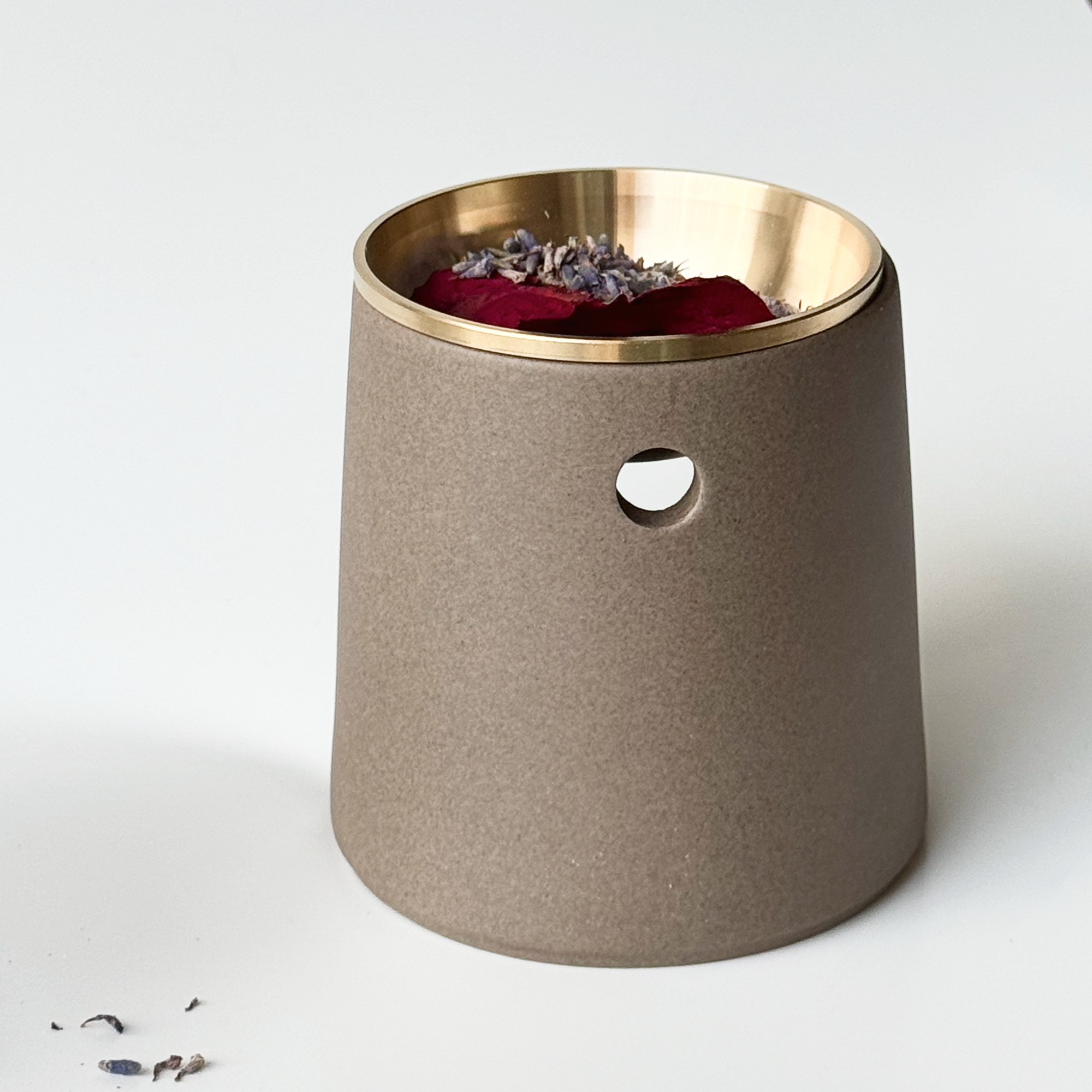 Ceramic Oil Burner & Dry Burner — Brass Plate, Tealight Powered | For Essential Oils & Botanicals