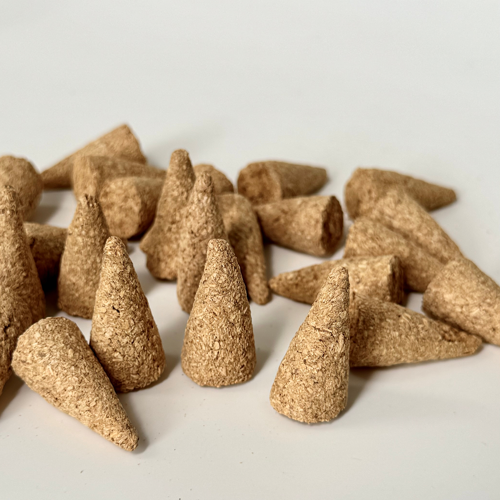 Natural Incense Cones | Palo Santo · White Sage · Blue Sage · Cedar — Space Cleansing & Purification